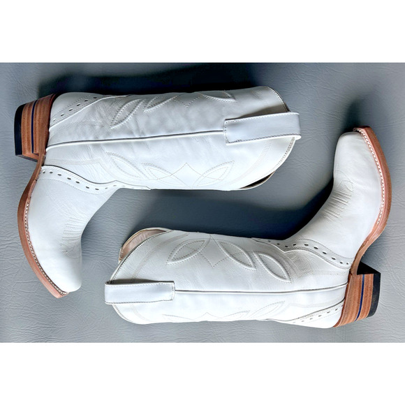 Alvies Cowboy Boots | Women 6.5 | White | Western | NWD + *read* BH Initials - Picture 1 of 11